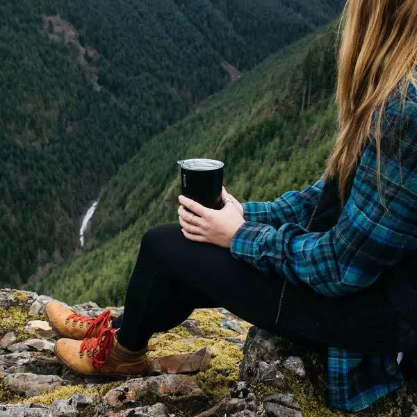 Miir Tumbler Black 350 ml černý hrnek na kávu | Lázeňská káva